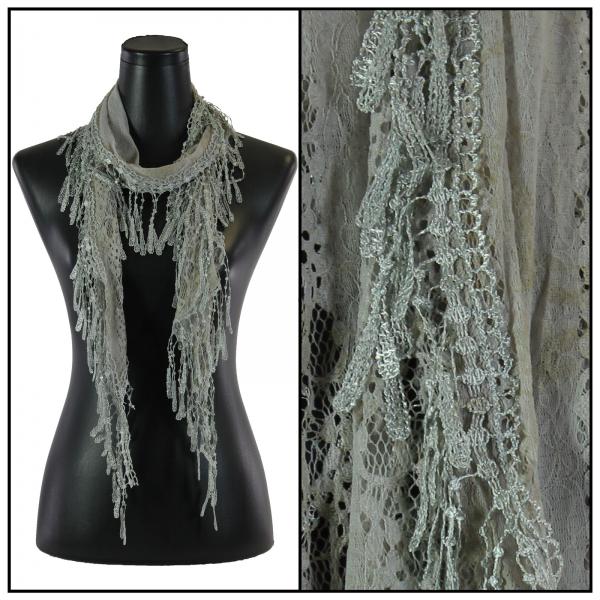 7776 - Victorian Lace Confetti Scarves