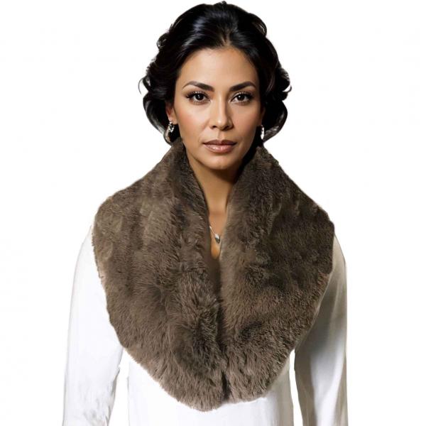 LC3800 - Faux Fur Collars