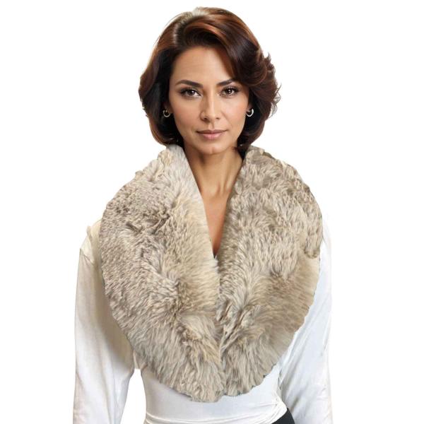 LC3800 - Faux Fur Collars